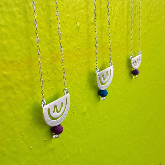 Floral Motif SMALL necklace - Image 3