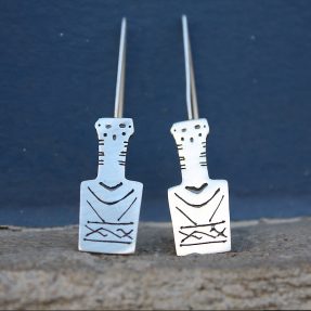 Idol Earrings