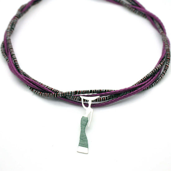Olive Head Carrying Necklace