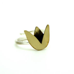 Tulip rings single wire